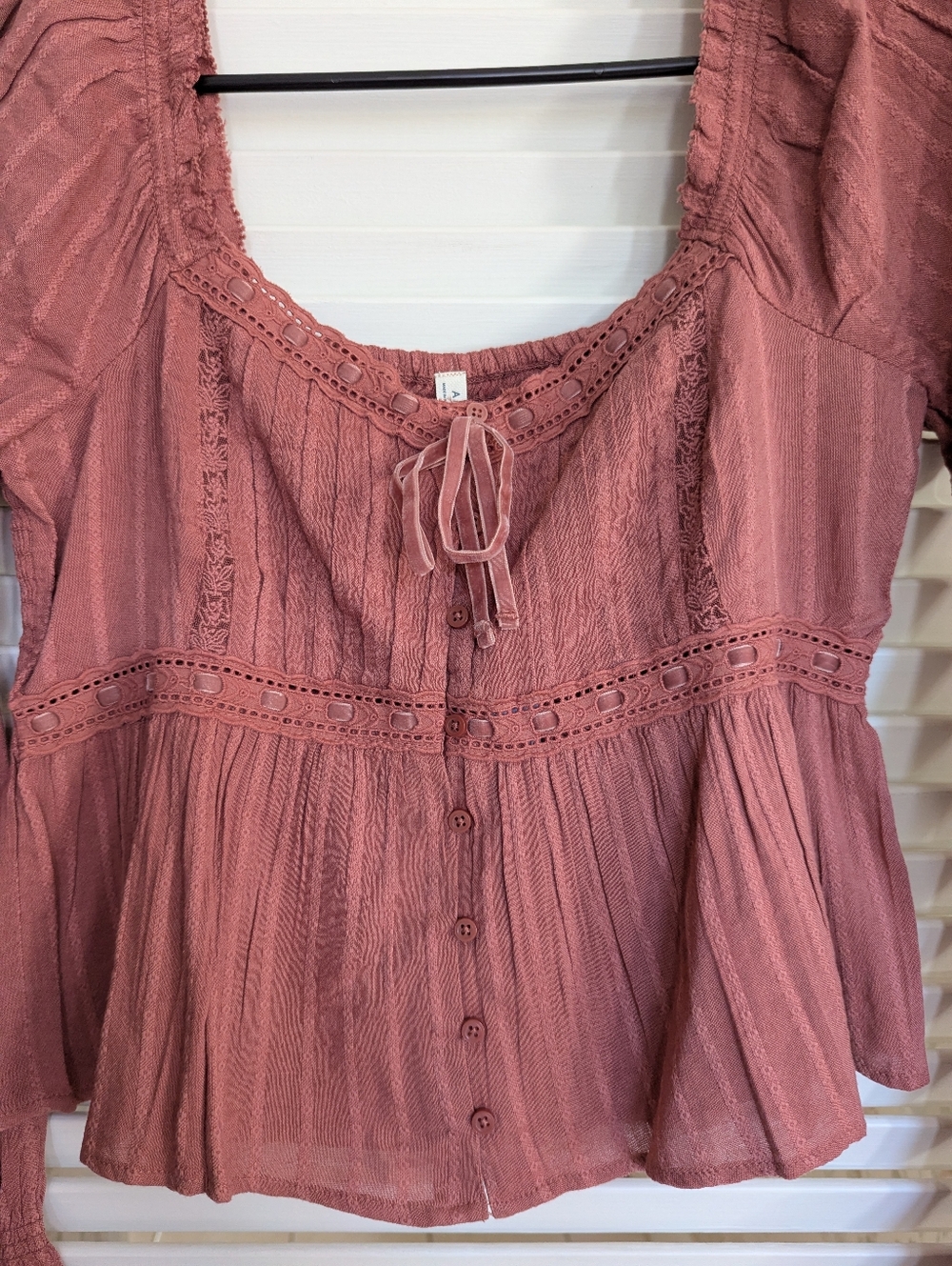 NWT American Eagle Blouse Size S - Picture 3 of 7